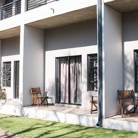 Hotel The Wild Peach - Menlyn Pretoria-Noord Exterior foto