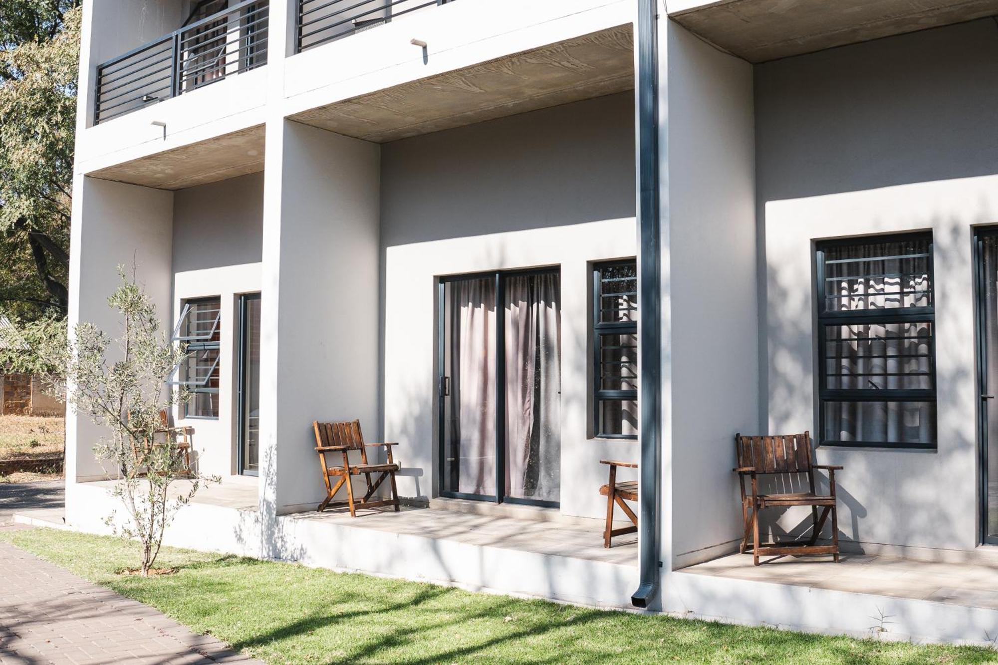 Hotel The Wild Peach - Menlyn Pretoria-Noord Exterior foto