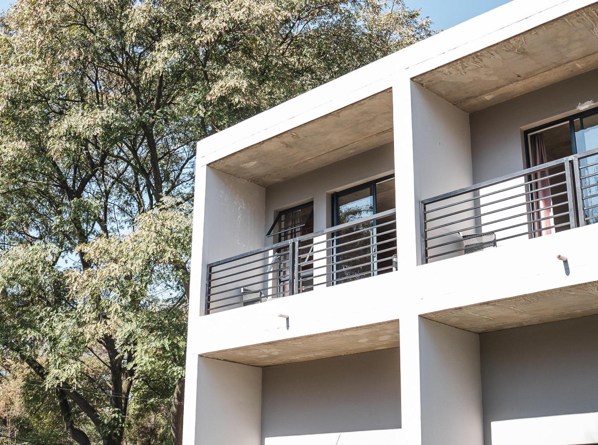 Hotel The Wild Peach - Menlyn Pretoria-Noord Exterior foto
