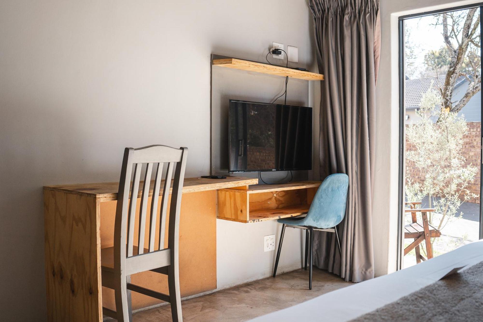 Hotel The Wild Peach - Menlyn Pretoria-Noord Exterior foto